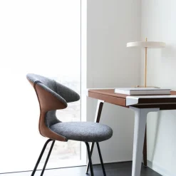 UMAGE LED tafellamp Asteria Table, USB, parelwit/messing