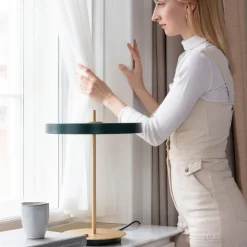 UMAGE LED tafellamp Asteria Table, USB, bosgroen/messing