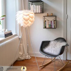 UMAGE Silvia medium vloerlamp Tripod wit