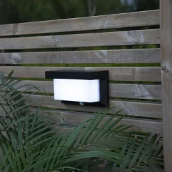 Valla LED wandlamp op zonne-energie met bewegingsmelder