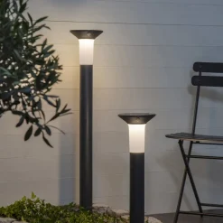 Valta LED-padverlichting op zonne-energie met bewegingsmelder