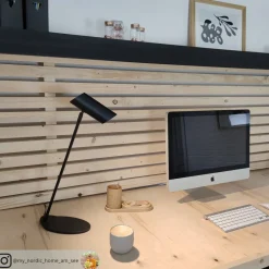 Verfijnde bureaulamp Hester, zwart