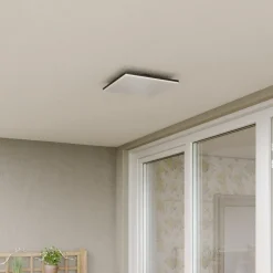 Vierkante LED plafondlamp Henni voor buiten