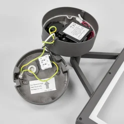 Vierkante LED wandlamp met bewegingsmelder