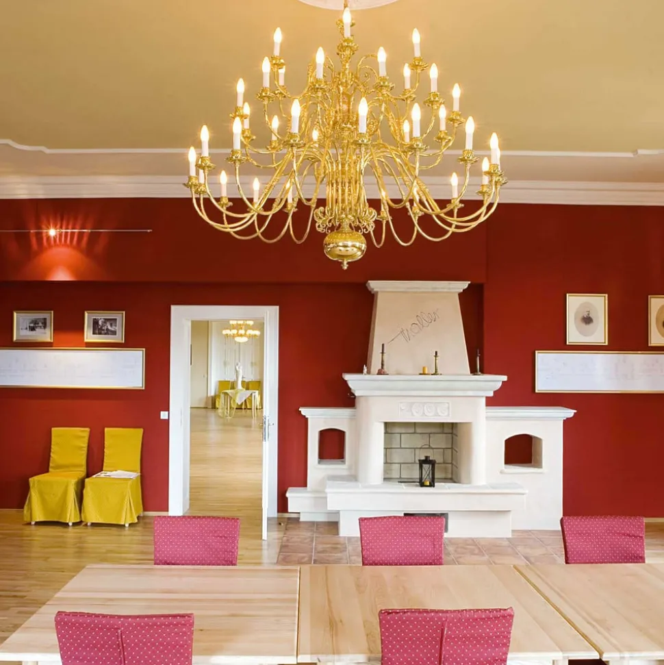 Vlaamse kroonluchter Maximilian, 21-l. m. adelaar