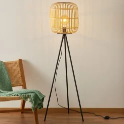 Vloerlamp Bordesley driebeen met houten kap