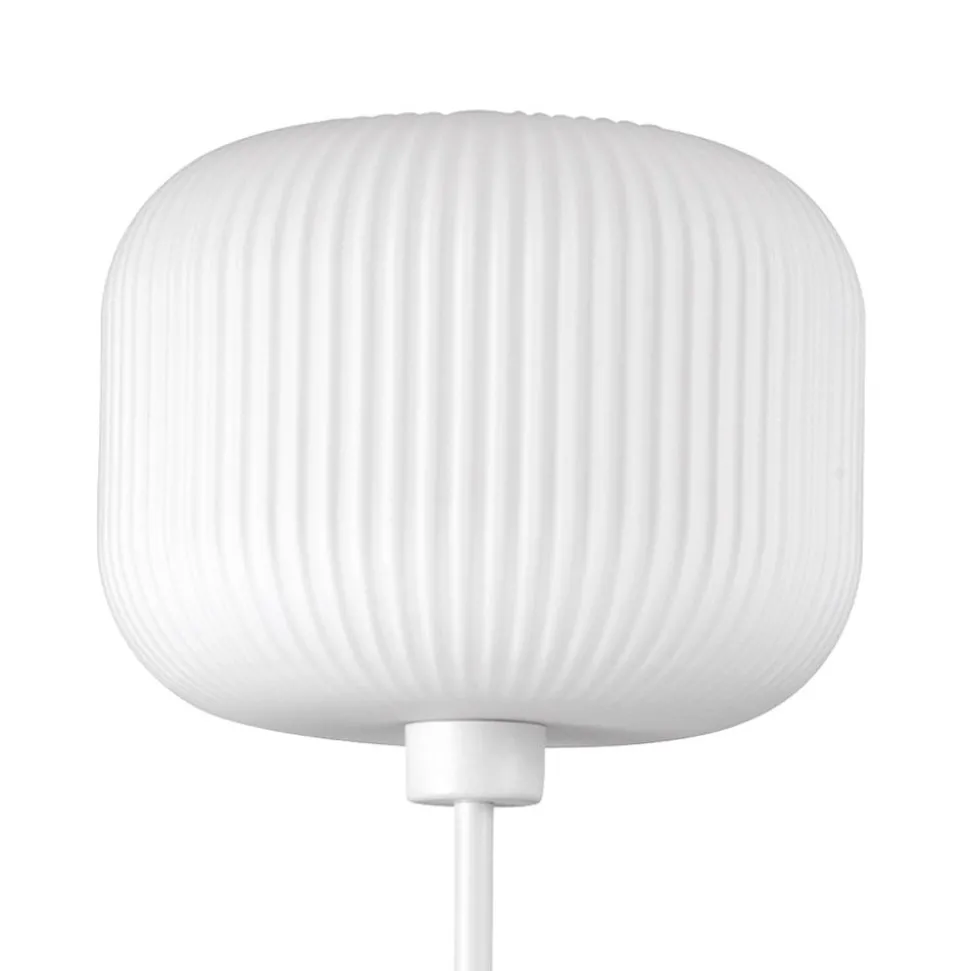 Vloerlamp Milford met witte kap van glas
