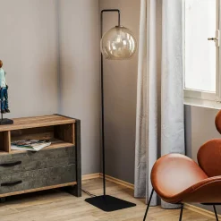 Vloerlamp Monaco met kap van glazen bol