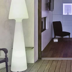 Vloerlamp Newgarden Lola hoogte 165 cm warmwit