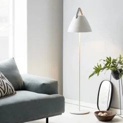 Vloerlamp Strap van metaal met leren band, wit