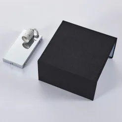 Wandlamp Adea van stof, 25 cm, vierkant, zwart