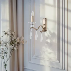 Wandlamp Elizabeth, hoogte 30 cm metaal/kristal goud antiek