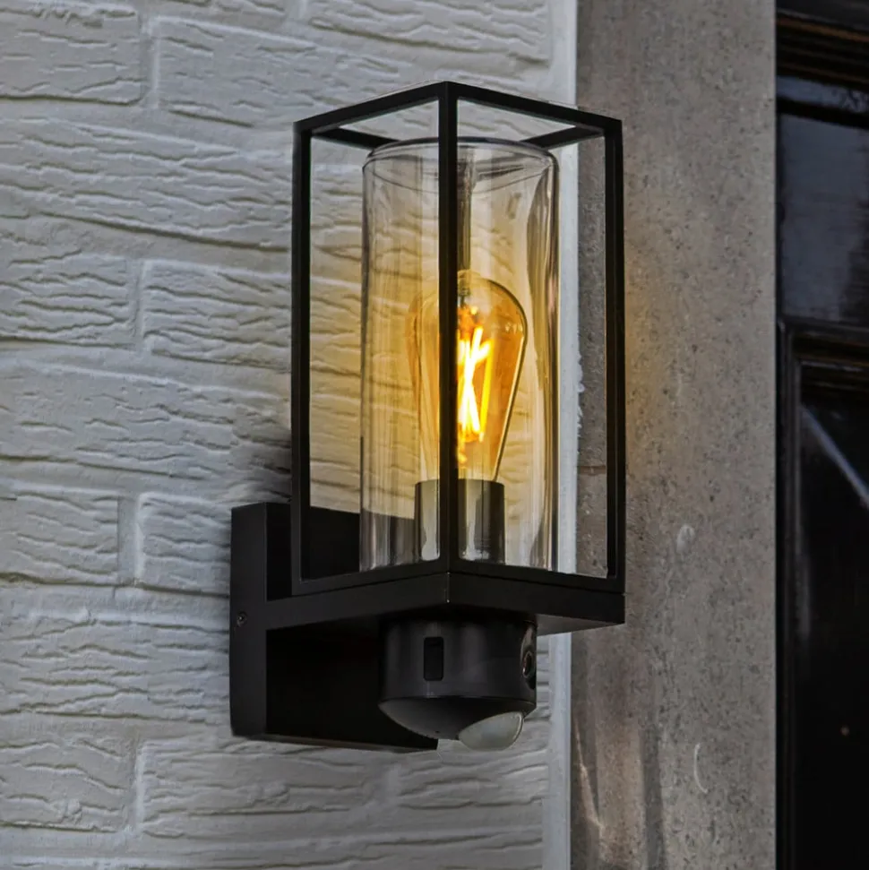 Wandlamp Flair kap boven 1-lamp camera