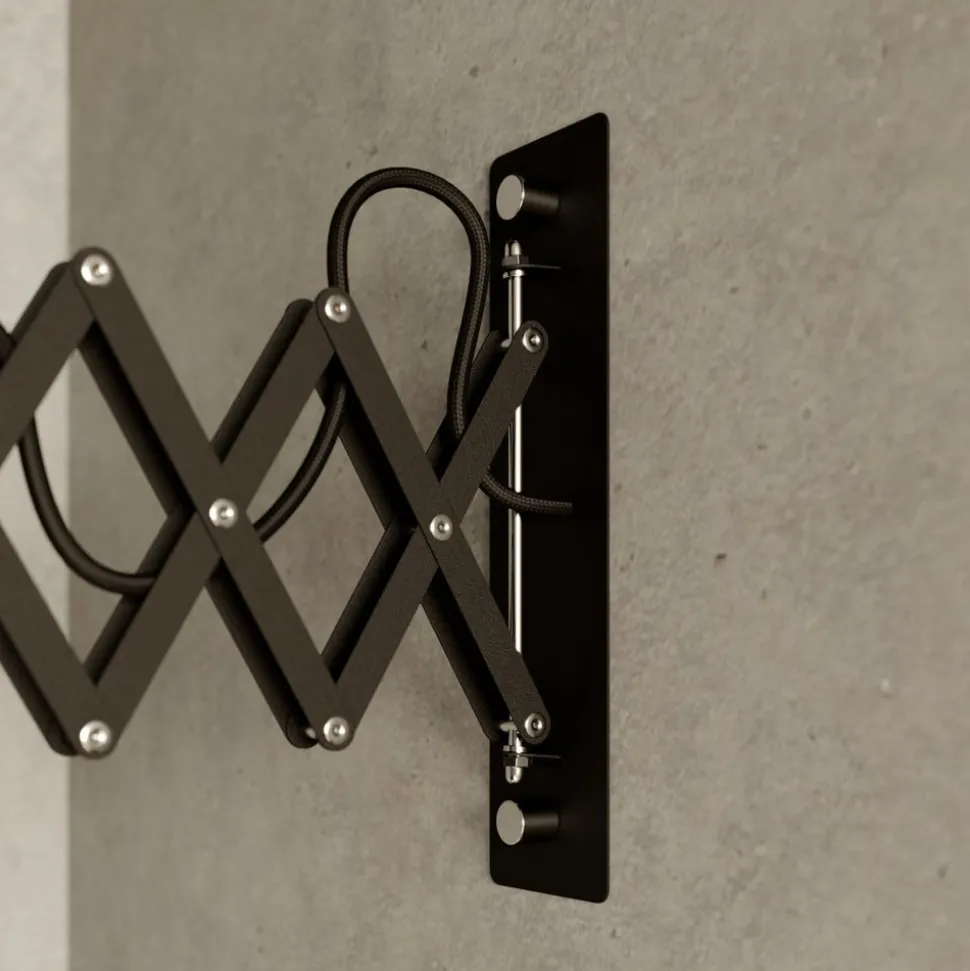 Wandlamp Harmony met schaararm, zwart