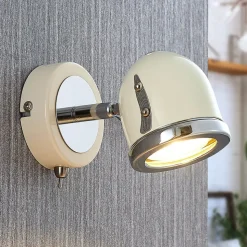 Wandlamp Jakov in retr- stijl