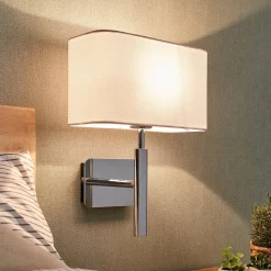 Wandlamp Jettka met stoffen kap en schakelaar