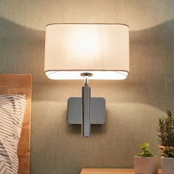 Wandlamp Jettka met stoffen kap en schakelaar