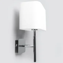 Wandlamp Jettka met stoffen kap en schakelaar