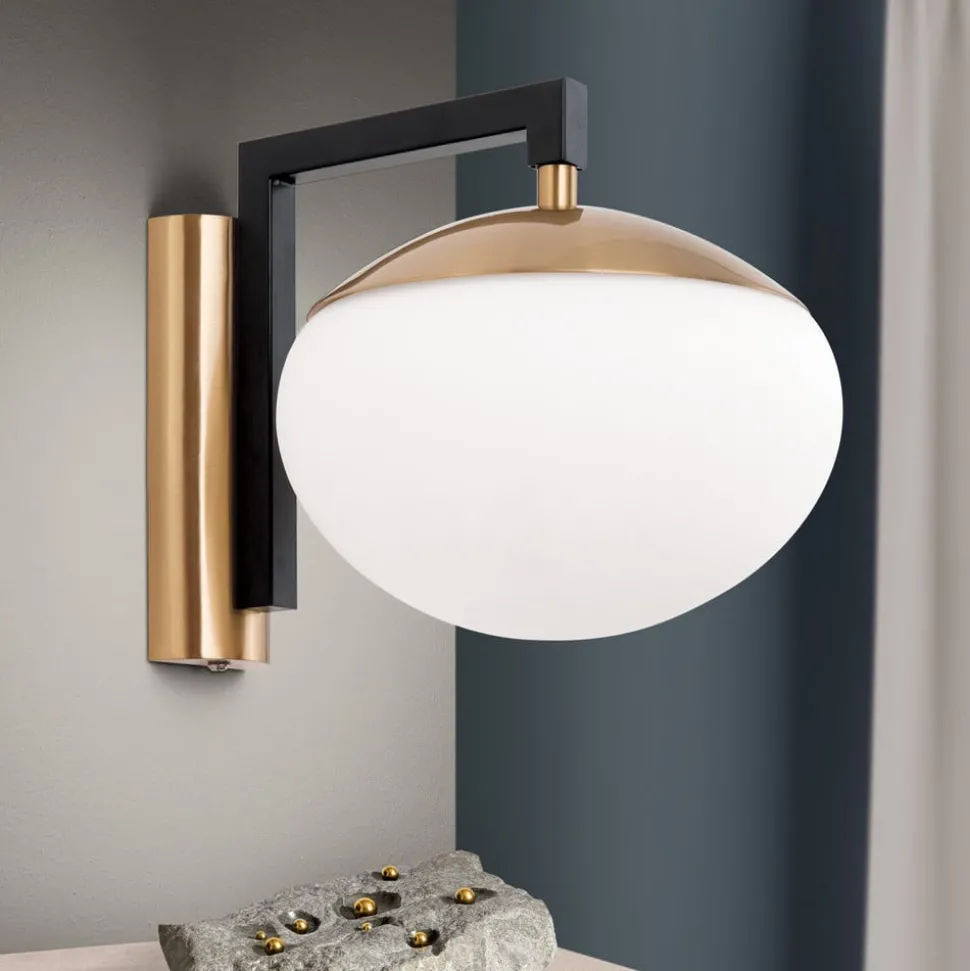 Wandlamp Josephine met kap van glas