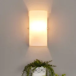 Wandlamp Lucande Sidra, hoogte 28 cm, glas, halfrond