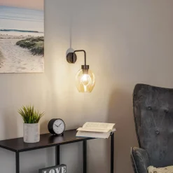 Wandlamp Lukka, 1-lamp, zwart/amber