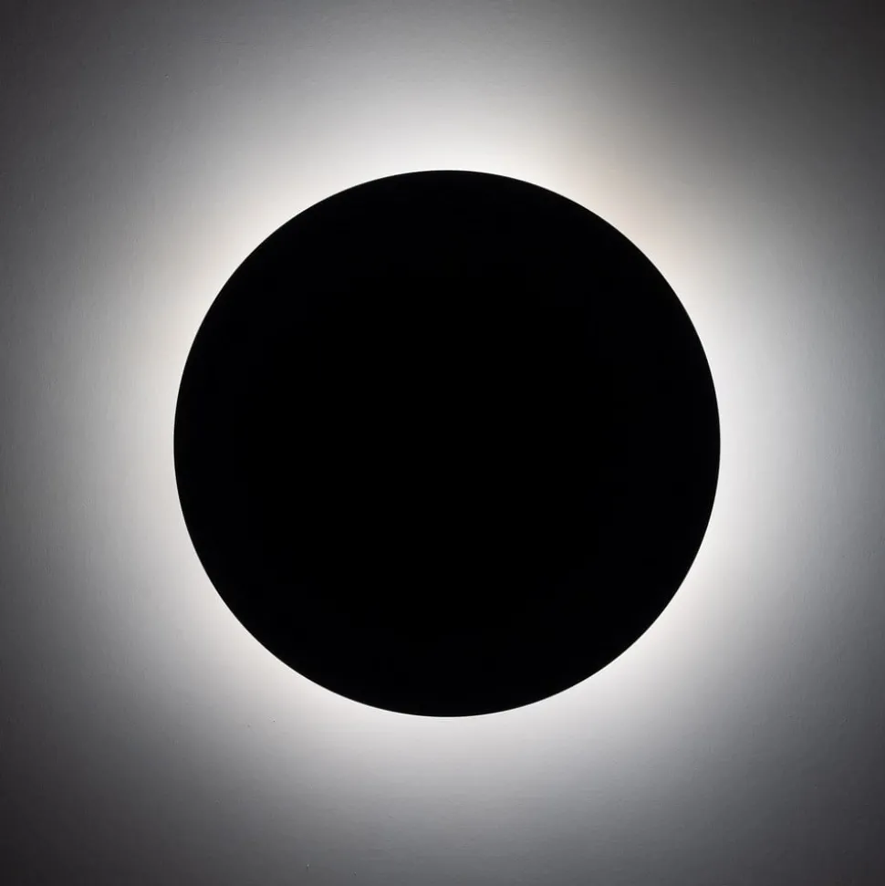 Wandlamp Luna, bruin, indirect licht, Ø 30 cm, staal