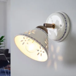 Wandlamp NONNA van witte keramiek