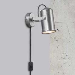 Wandlamp Porter in industriële look met stekker