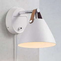 Wandlamp Strap met leren riem, wit