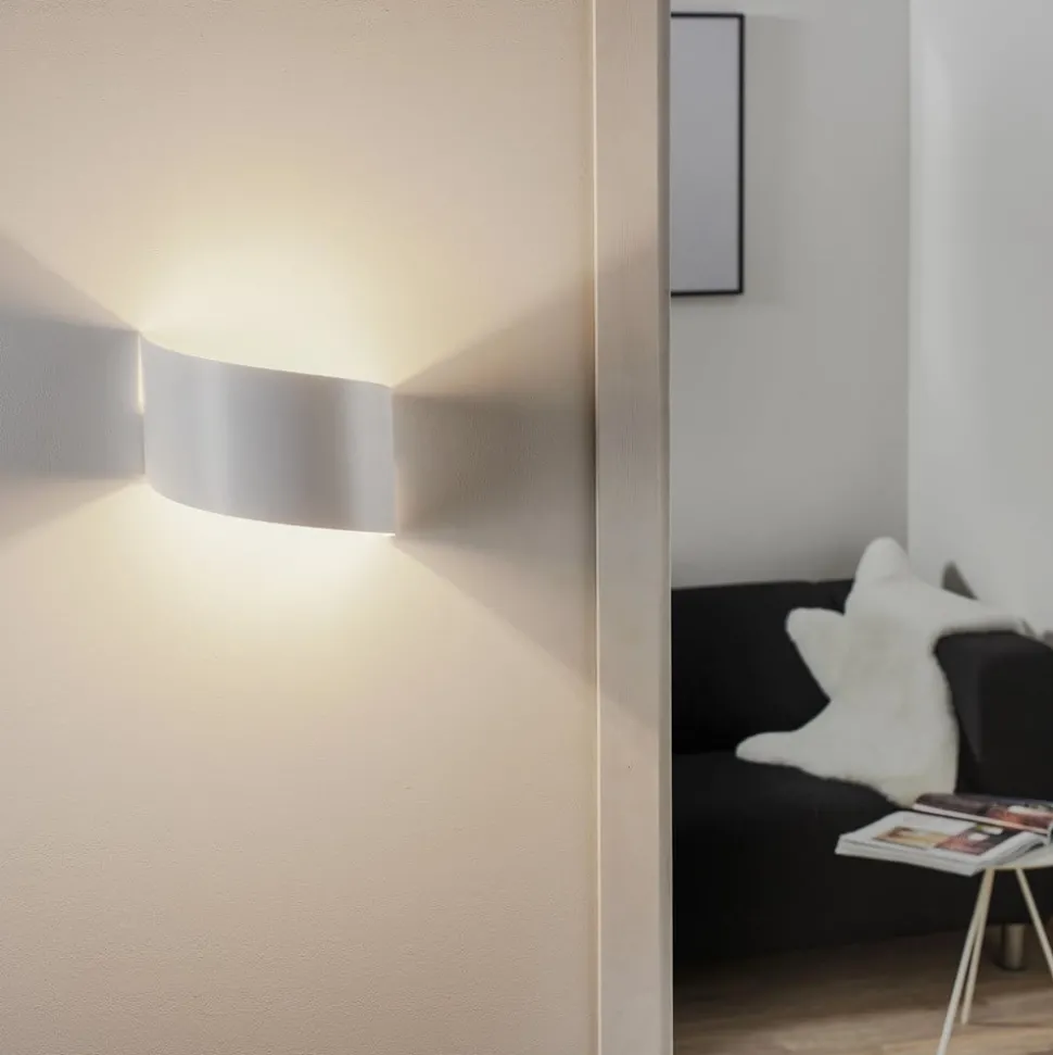 Wandlamp Vero van wit gelakt staal