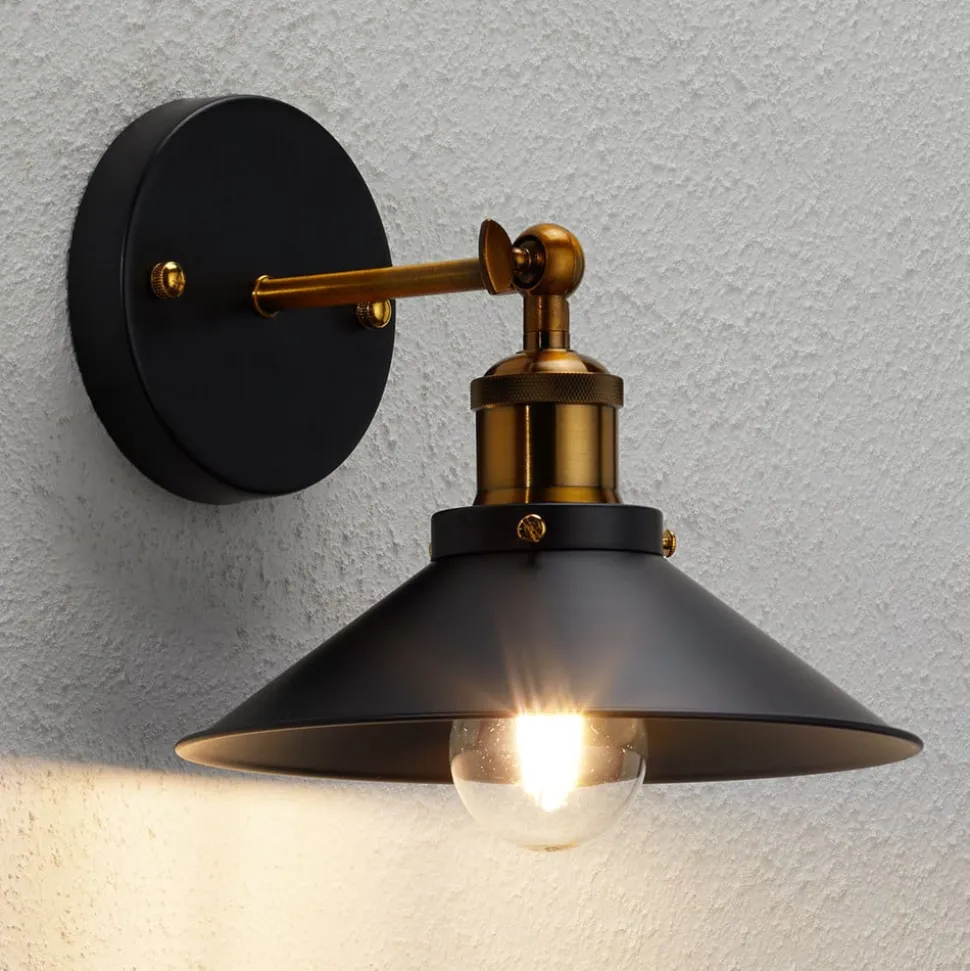 Wandlamp Viktor in industrieel ontwerp