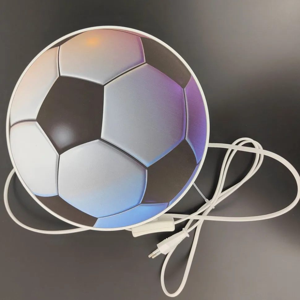 Wandlamp Voetbal met schakelaar en stekker