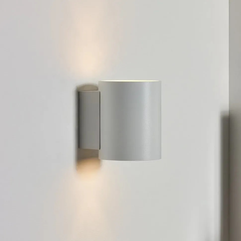 Wandlamp Xera, wit, Ø 8 cm, downlight, aluminium