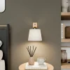 Wandlamp Zweden, wit, textiel, eikenhout, breedte 20 cm