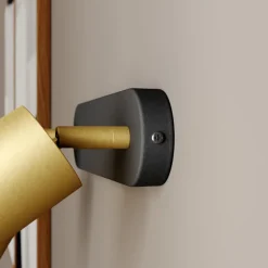 Wandspot Eye Spot 2-lamps, zwart/messing