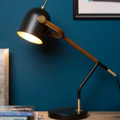 Waylon bureaulamp in retro design