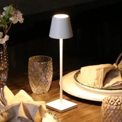 Zafferano oplaadbare micro-lamp Poldina, IP65 wit