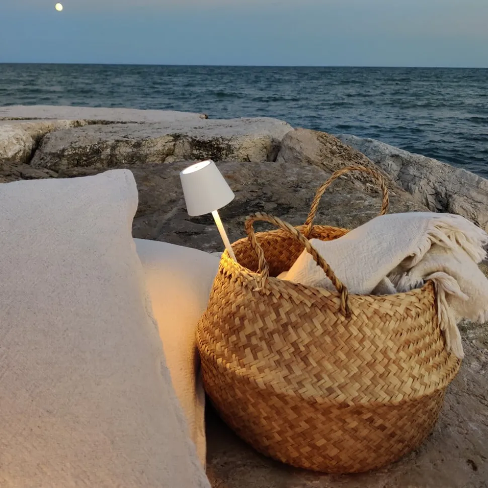 Zafferano oplaadbare micro-lamp Poldina, IP65 wit