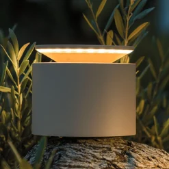 Zafferano push-up accu-tafellamp IP54 zand