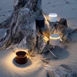 Zafferano push-up accu-tafellamp IP54 zand