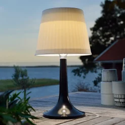 Zwarte LED-solartafellamp Assisi Sitra