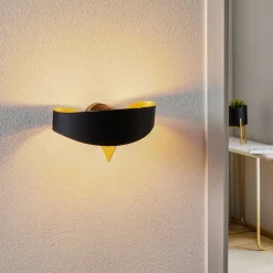Zwart-gouden design-wandlamp Scudo