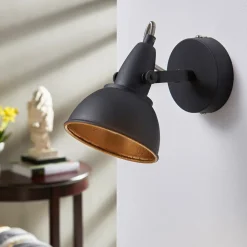 Zwart-gouden wandlamp Julin